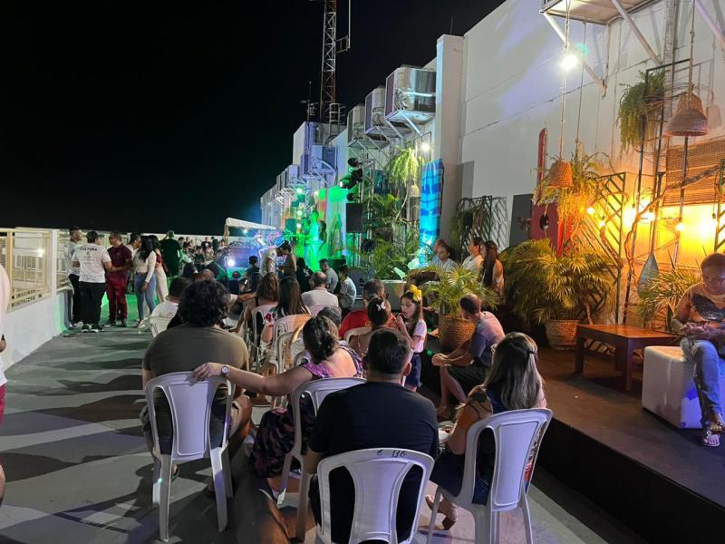 Em Parintins, Feira de Economia Criativa do Liceu recebe artistas locais no palco do Mirante do Bumbódromo