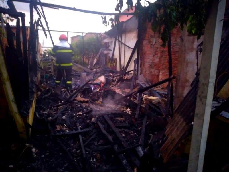 Neste ano, Corpo de Bombeiros já atendeu mais de 100 ocorrências de incêndios em residências na capital