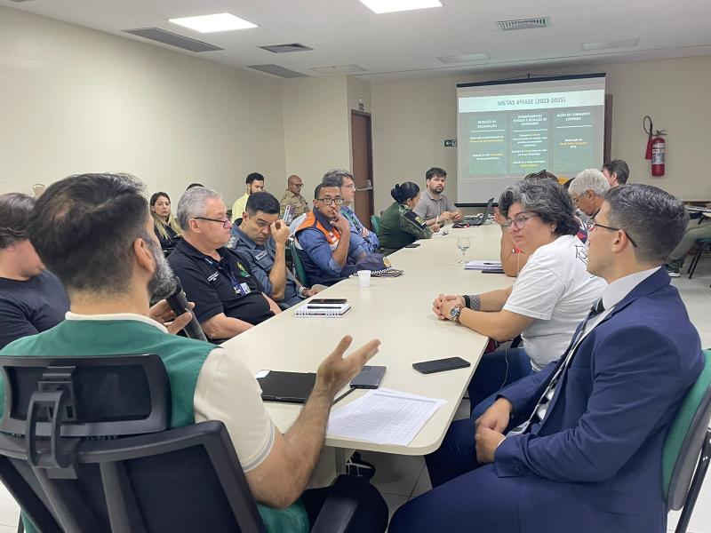 Comitê do Plano de Prevenção e Controle do Desmatamento e Queimadas do Amazonas discute ações para período de estiagem