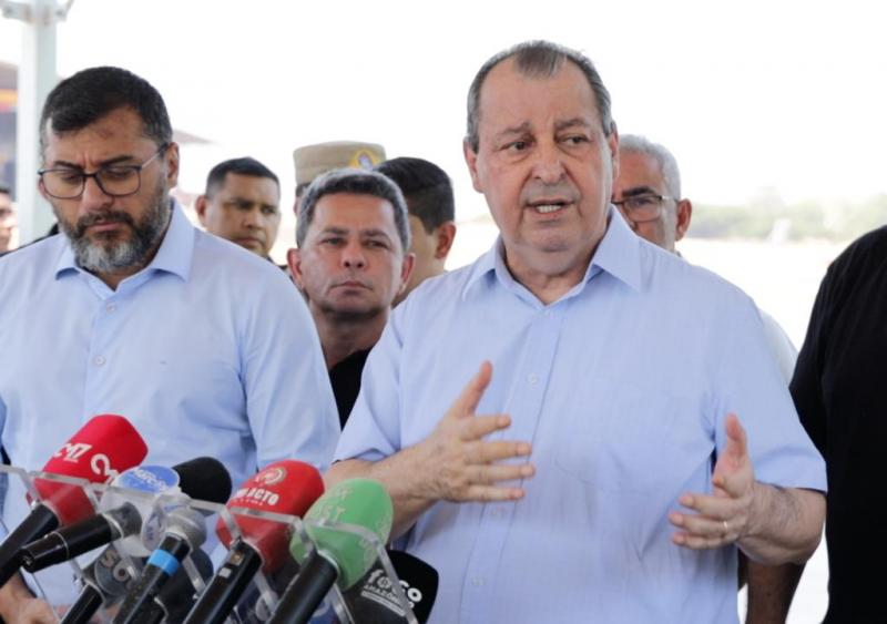 Emendas parlamentares do senador Omar garantem compra de lanchas blindadas para segurança pública do Amazonas
