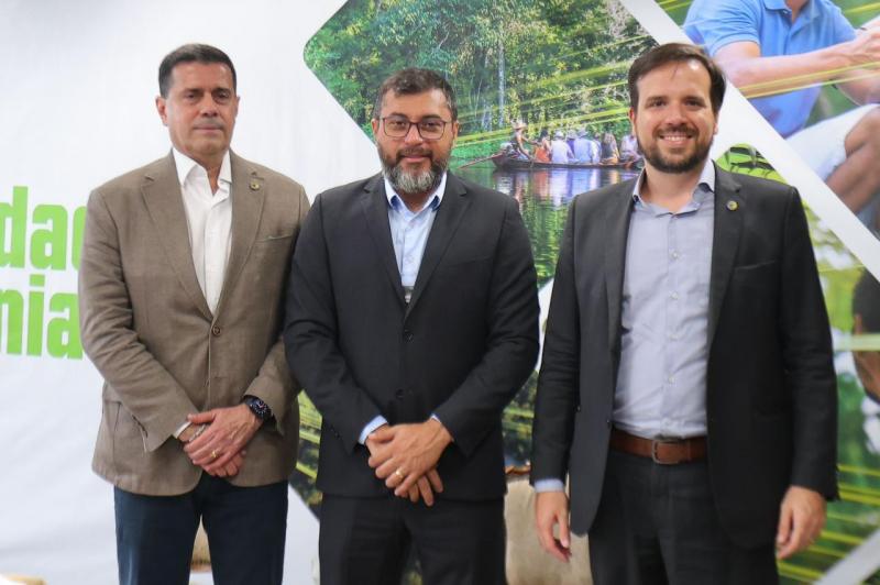 Governador Wilson Lima anuncia internet de alta qualidade para Tabatinga, em parceria com a Anatel