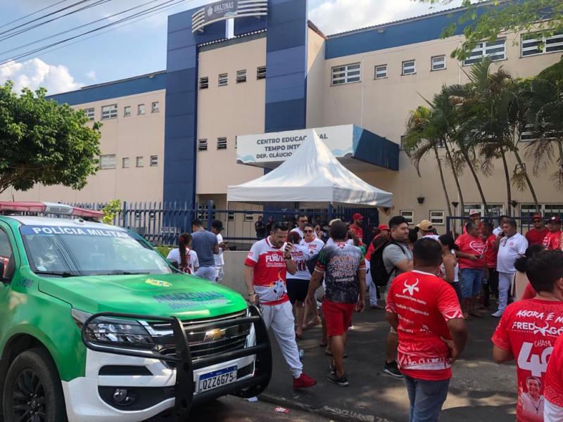 Eleição no Garantido mobiliza sócios e entidades de segurança acompanham pleito