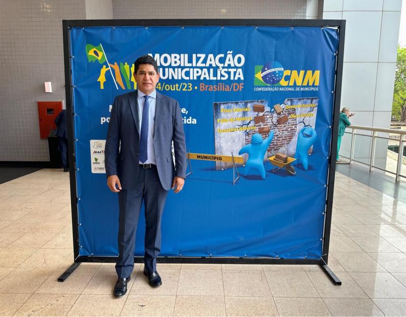 Em Brasília, Bi Garcia busca liberação de investimentos para Parintins