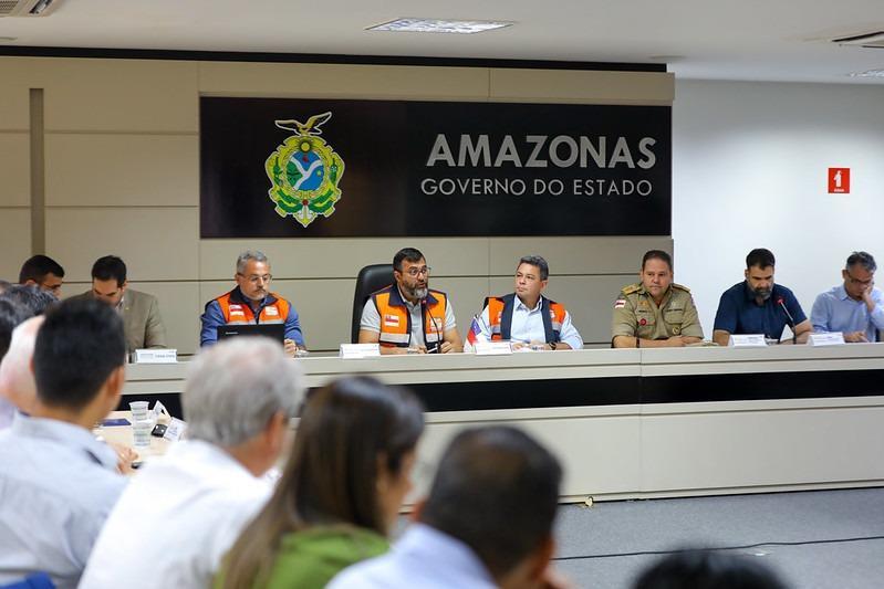Governo do Amazonas recebe medicamentos e insumos do Ministério da Saúde para atender população afetada pela estiagem