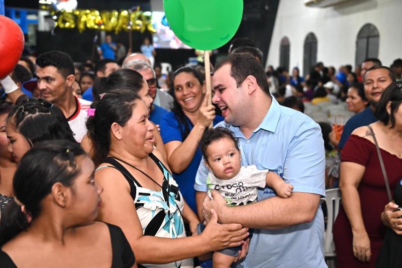 Leis e PLs de Roberto Cidade promovem cuidado e proteção às crianças e adolescentes do Amazonas