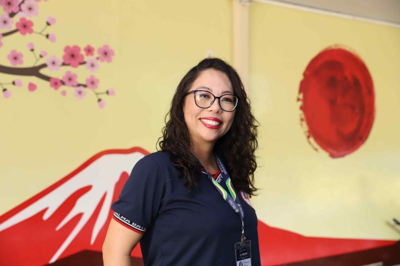Professora da rede estadual embarca para o Japão para falar sobre os desafios do ensino bilíngue no Amazonas