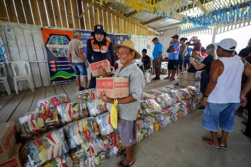 Governo do Amazonas divulga boletim sobre a estiagem no estado nesta segunda-feira (16/10)