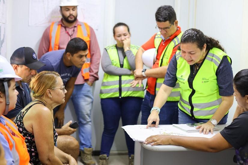 Sedurb realiza reunião com moradores das áreas de obras do Prosamin+