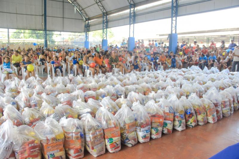Prefeitura de Parintins inicia segunda etapa de ajuda humanitária a 2 mil famílias atingidas pela seca histórica 