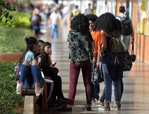 Senado aprova ampliação da Lei de Cotas e inclui quilombolas