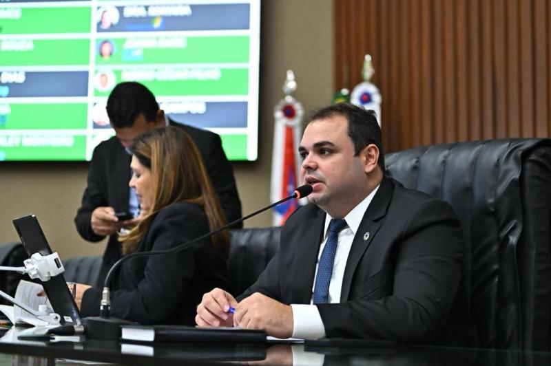 Projeto de Roberto Cidade que estabelece Política de Acolhimento para crianças e adolescentes aguarda sanção governamental