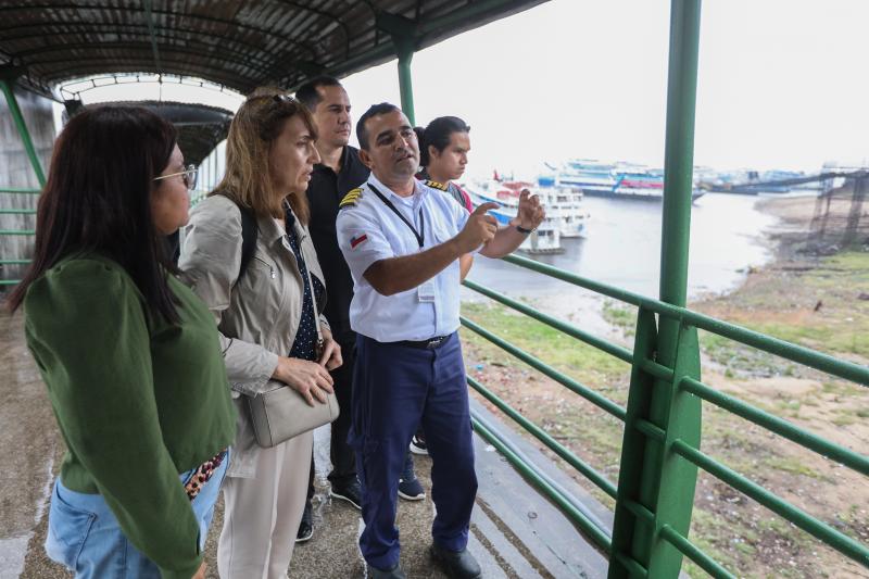 Missão do BID avalia o impacto das mudanças climáticas no regime de cheias do Rio Negro e nas áreas do Prosamin+