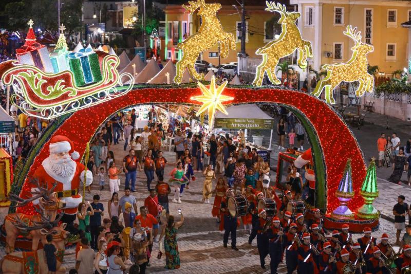 ‘O Mundo Encantado do Natal’ se despede com programação variada no Largo