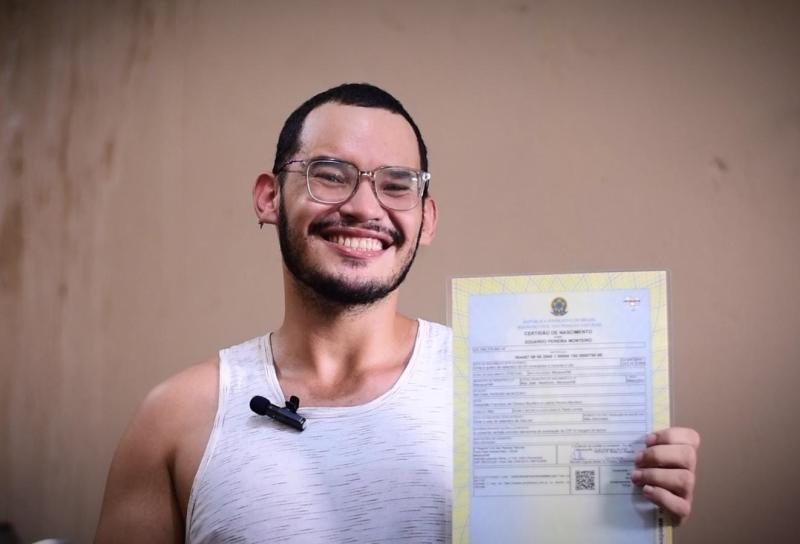 Após perder documentos, universitário recupera cidadania com auxílio da Sejusc