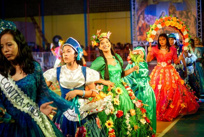 Público prestigia 22° Festival das Pastorinhas de Parintins