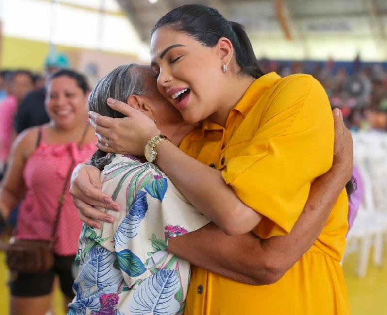 Leis da deputada Mayra Dias contribuem para o cuidado com a saúde mental