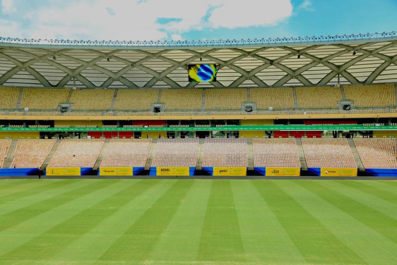 Governo do Amazonas finaliza revitalização da Arena da Amazônia para receber Flamengo e Audax