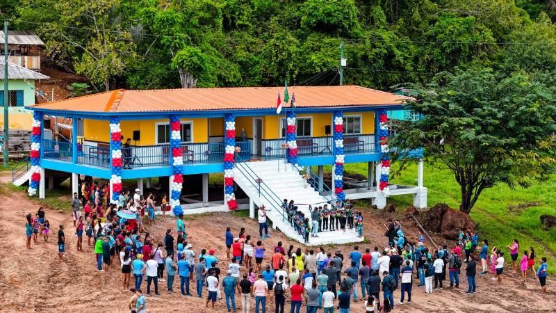 Região da várzea recebe terceira escola de alvenaria da Prefeitura de Parintins 