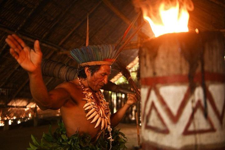 Comunidades indígenas no Amazonas oferecem experiência turística única