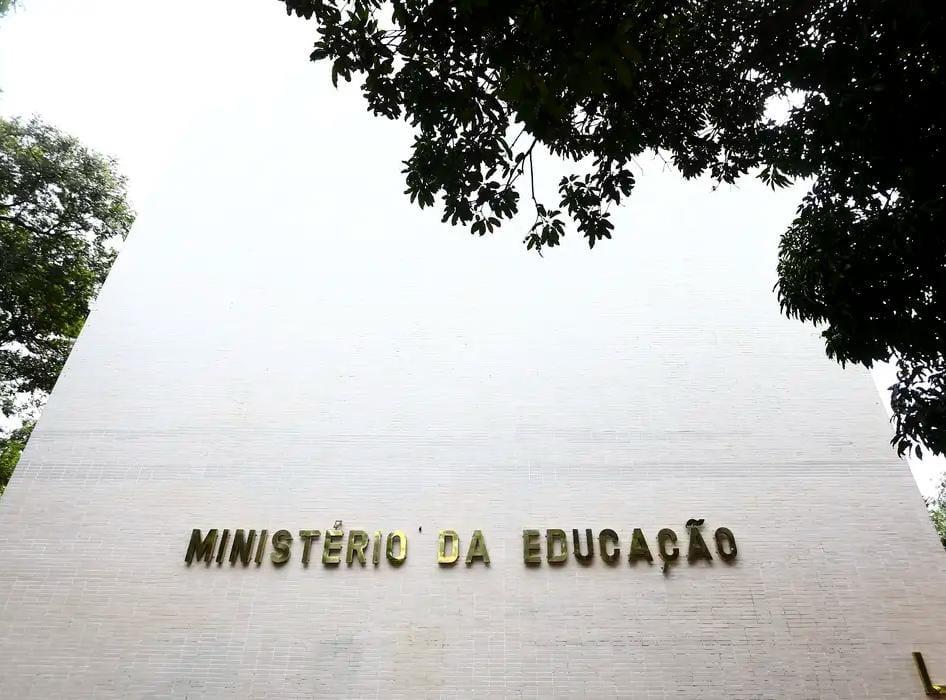 Governo federal deve repassar 37,2 milhões do salário-educação em 2024