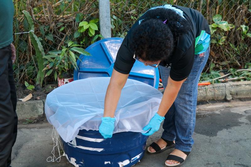 Dez minutos contra a dengue: FVS-RCP orienta como vistoriar residências para evitar a doença