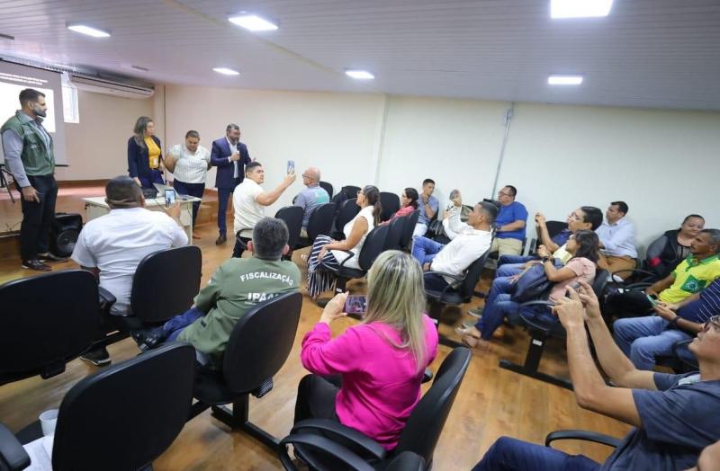 Parintins é destaque no 25º Fórum Permanente de Secretários Municipais do Meio Ambiente