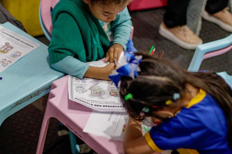 Sejusc recebe Unicef para apresentar espaços do projeto “Super Curumim”, voltado a crianças migrantes e refugiadas