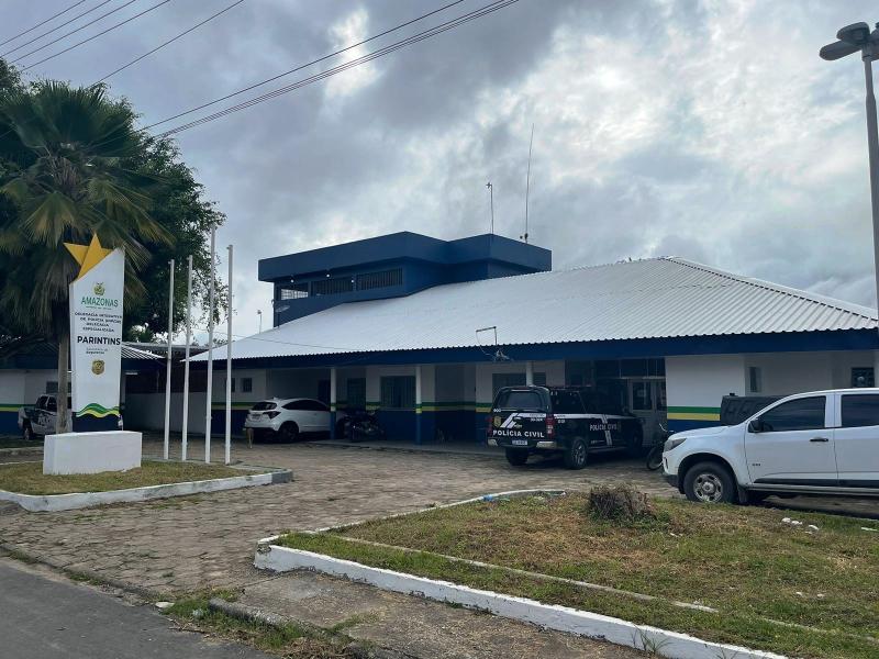 Operação Átria: Polícia Civil prende indivíduo por descumprir medida protetiva contra ex-namorada em Parintins