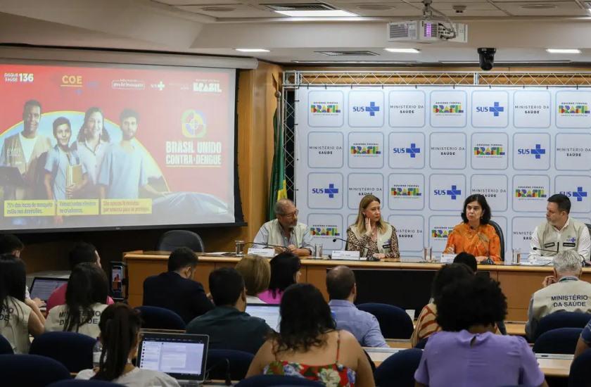 Brasil se aproxima de 2 milhões de casos de dengue