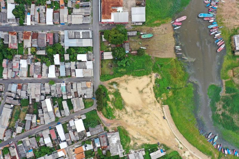 Governo do Amazonas vai antecipar obras da rede de água e esgoto do Prosai Parintins