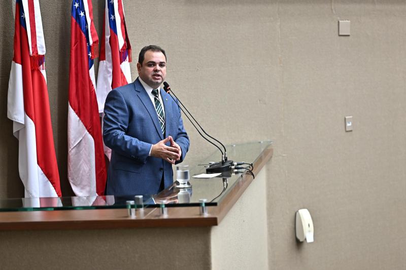 No dia de luta contra a discriminação racial, Roberto Cidade destaca propostas de sua autoria para o fortalecimento da causa 