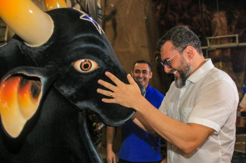 Wilson Lima destaca compromisso do Boi Caprichoso com o seu povo e o Festival de Parintins