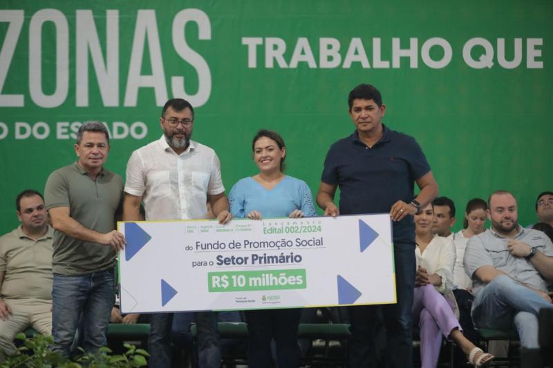Em Parintins, Wilson Lima anuncia investimento de mais de R$ 11 milhões para os setores primário e moveleiro do estado