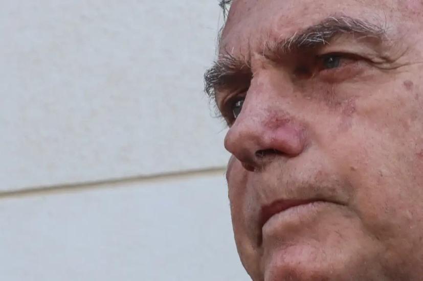 Bolsonaro se hospedou na Embaixada da Hungria após perder passaporte