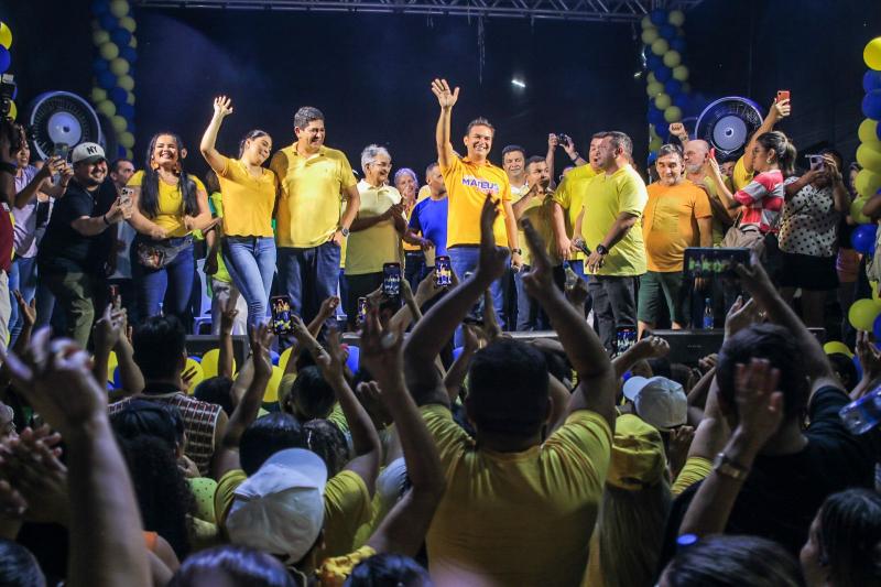 PSD, MDB, PSDB, PDT, PL, PMB, PODEMOS, AVANTE e Republicanos realizam ato de filiação partidária em Parintins