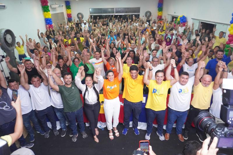 Mateus Assayag agrega nove partidos em ato de filiação à sua pré-candidatura em Parintins