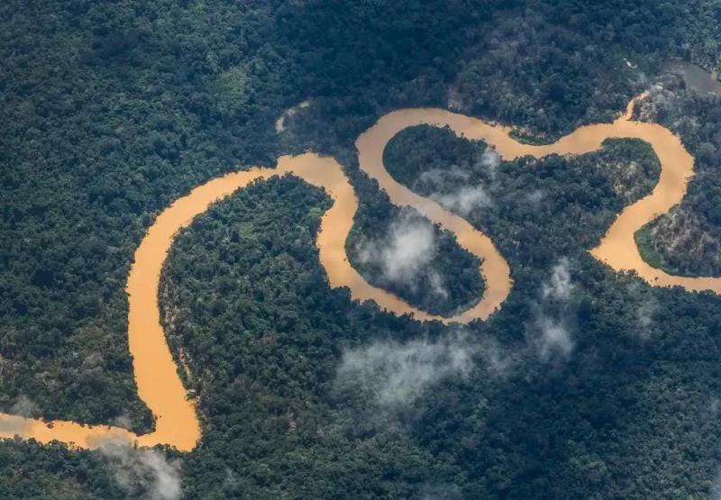 Forças Armadas combatem garimpo na Terra Indígena Yanomami