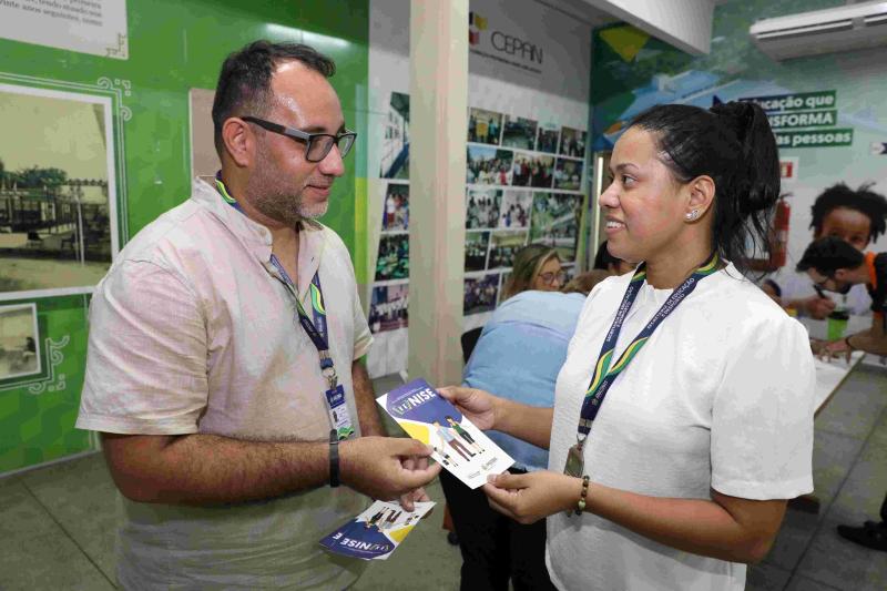 Secretária de Educação dá início a programação da Semana de Combate ao Bullying 