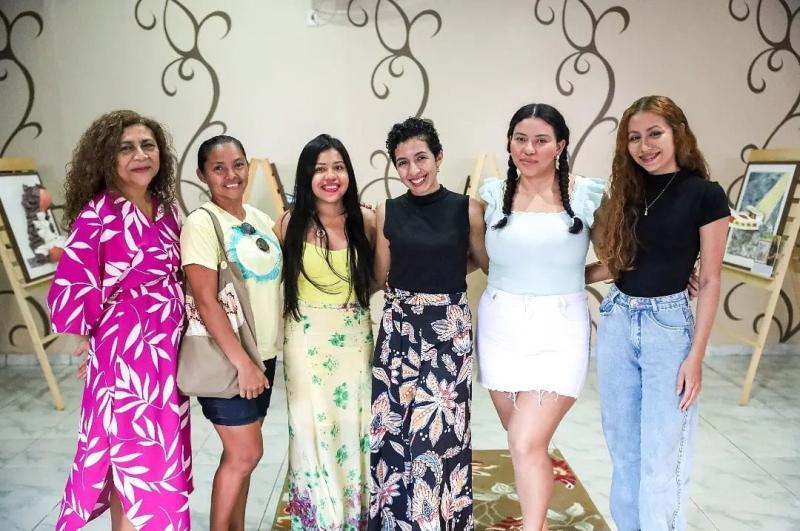 Angoera: Exposição fotográfica revela olhares femininos sobre Parintins