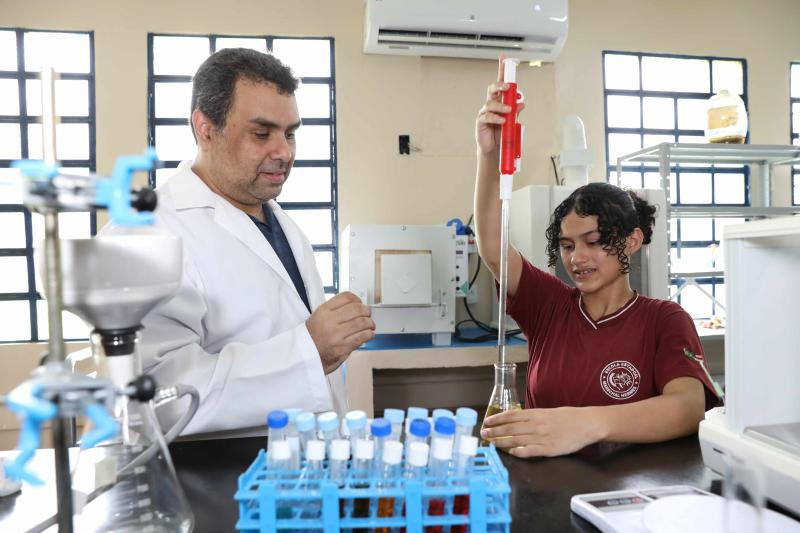 Semana da Educação: Iniciação Científica estimula jornada acadêmica de alunos da rede estadual