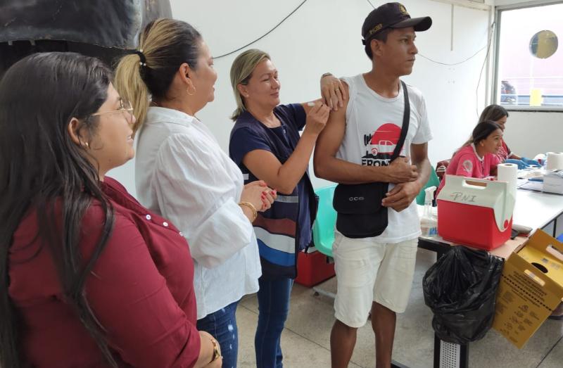 Prefeitura de Parintins promove ação de saúde no porto em preparação ao Festival