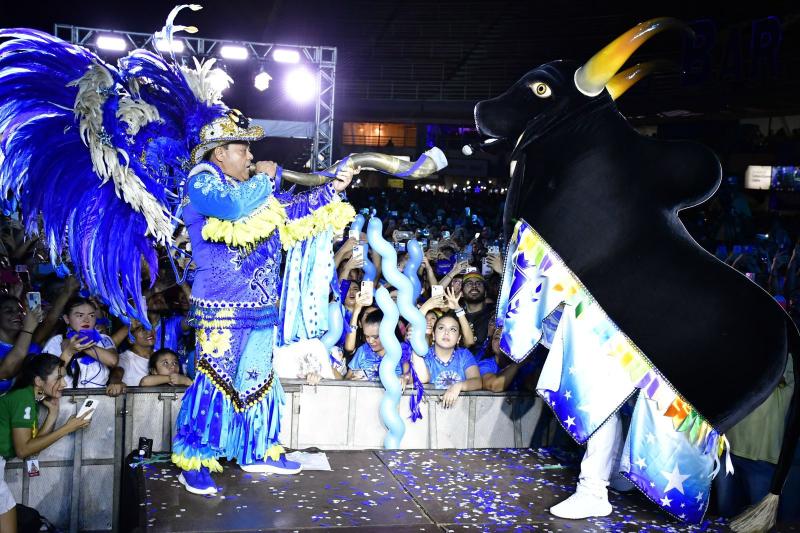Caprichoso celebra lançamento do Álbum 'Cultura - O Triunfo do Povo', com Sambódromo lotado