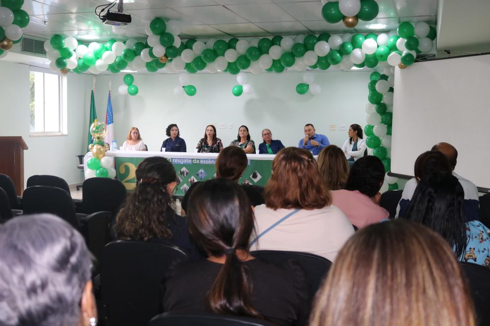 FCecon lança guia sobre oncologia para profissionais de saúde