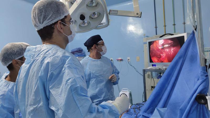 Cirurgia de vesícula por videolaparoscopia beneficia mais de 30 pacientes em Parintins