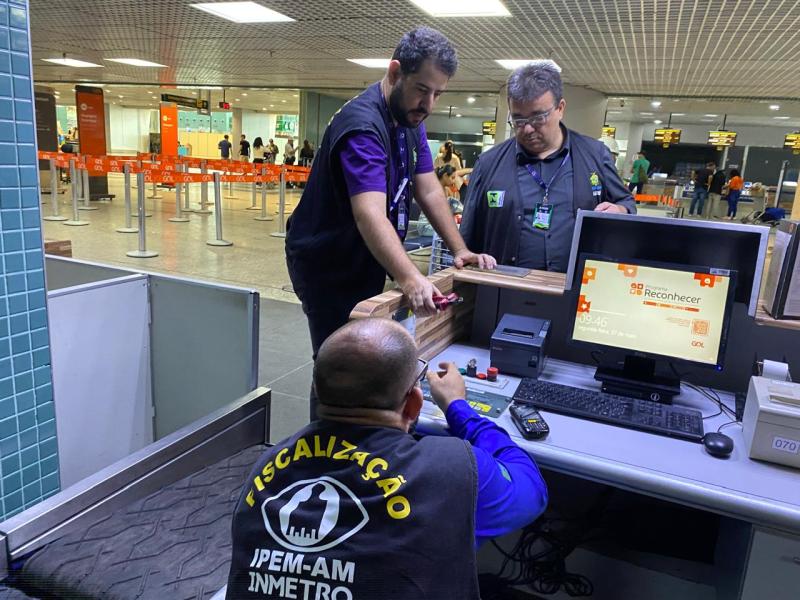 Ipem-AM reprova e interdita balanças no Aeroporto Internacional de Manaus