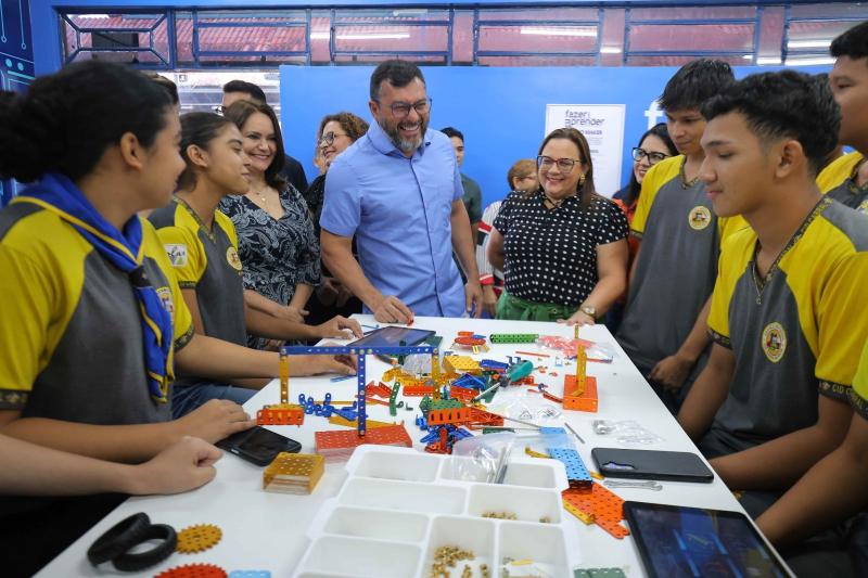 Wilson Lima destaca mais de 460 escolas revitalizadas na rede pública estadual desde 2019