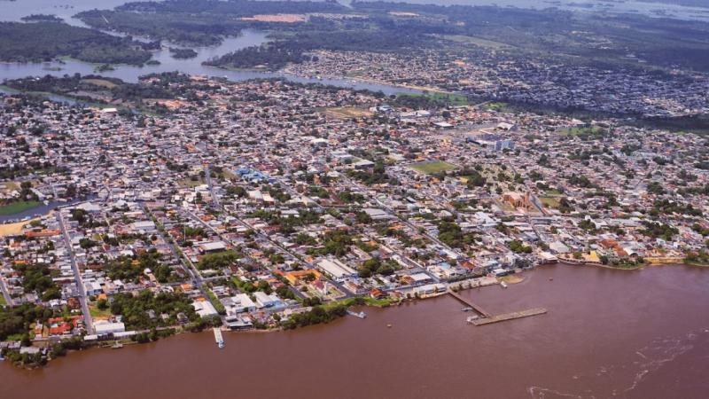DPE-AM solicita da Anatel informações sobre fiscalização das operadoras de telefonia e internet em Parintins durante o 57º Festival Folclórico