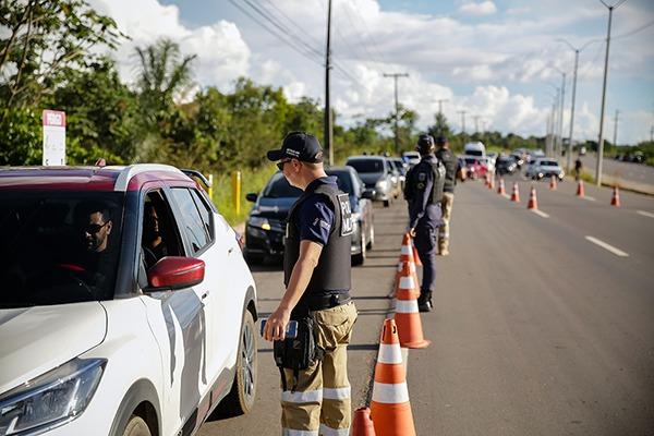 Detran-AM intensifica fiscalização para prevenir acidentes  causados por ingestão de bebida alcoólica