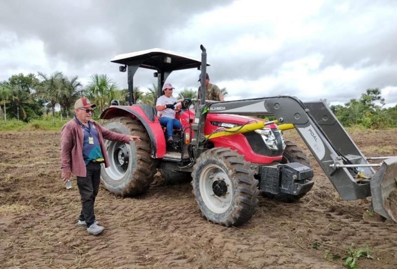 Mecanização e compostagem amenizam efeitos da estiagem na produção agrícola, garante o Idam