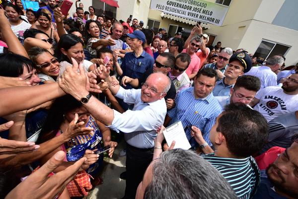 Governo do Amazonas inaugura Residencial Viver Melhor III e anuncia projeto com mais 4 mil unidades habitacionais